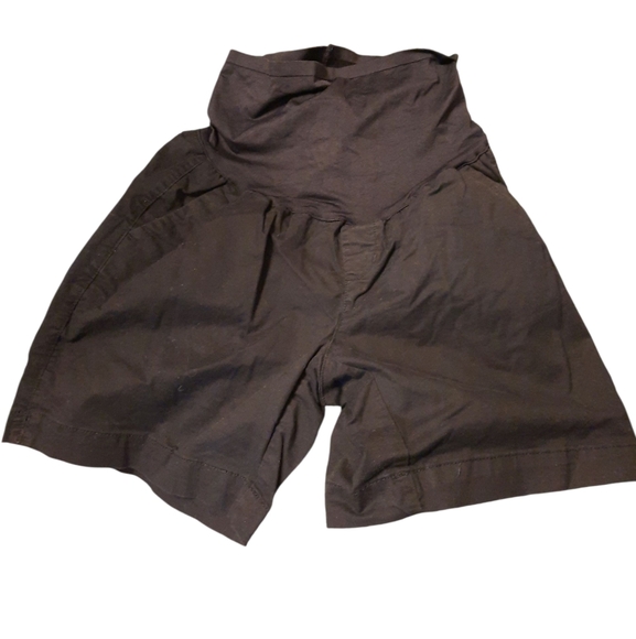 Old Navy Black Maternity Shorts Size 12 - Picture 1 of 9